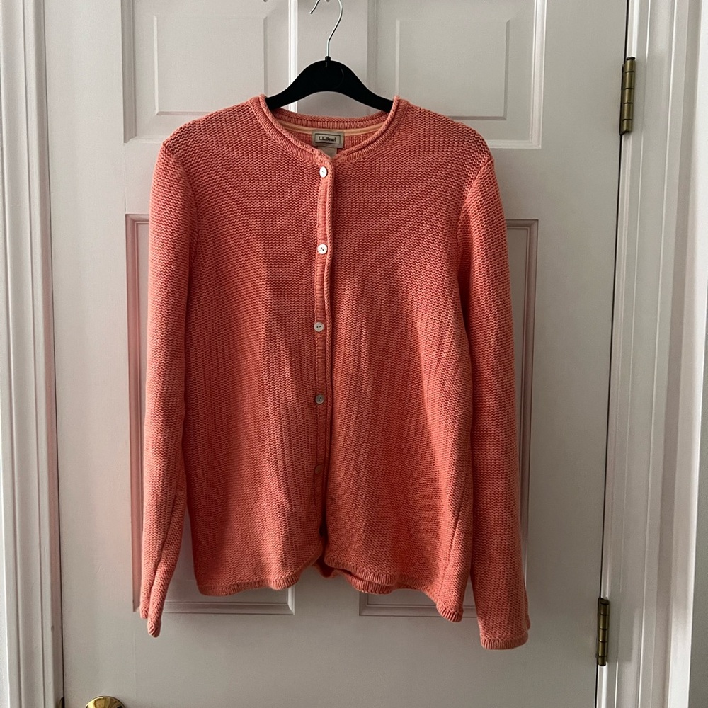 Women’s cardigan